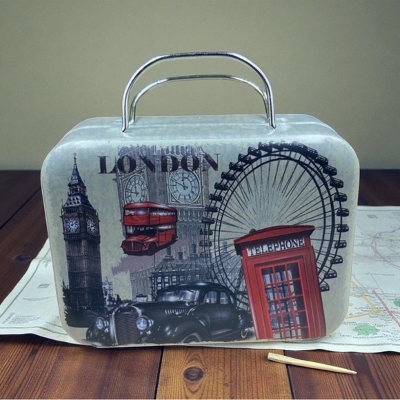 Metal box Mini suitcase storage with two handles jewelry,eyelashes,party gift - Picture 11 of 15